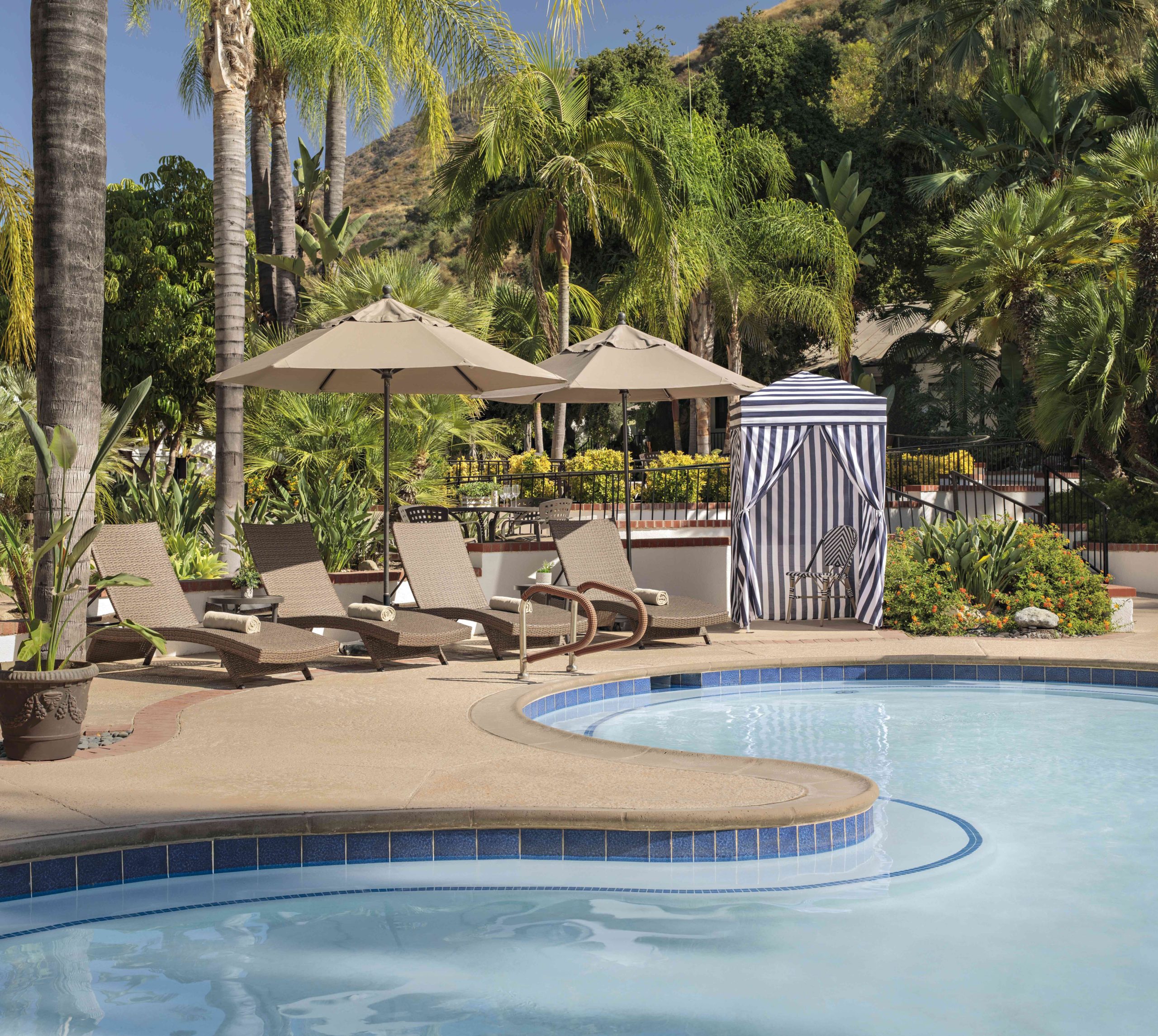 Lounge pool area